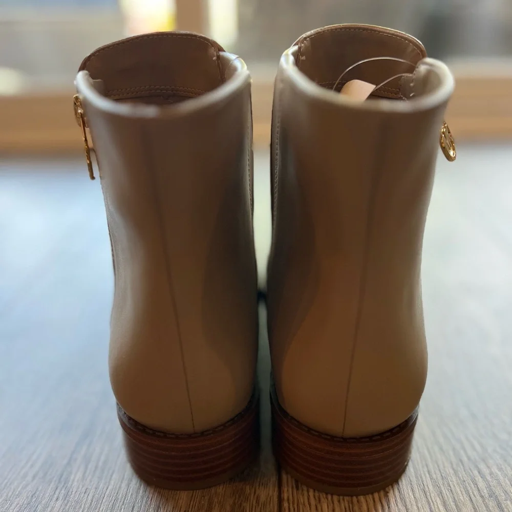 Michael Kors Women’s Lainey Leather Ankle Boot Tan Camel Leather Size 9 NWT